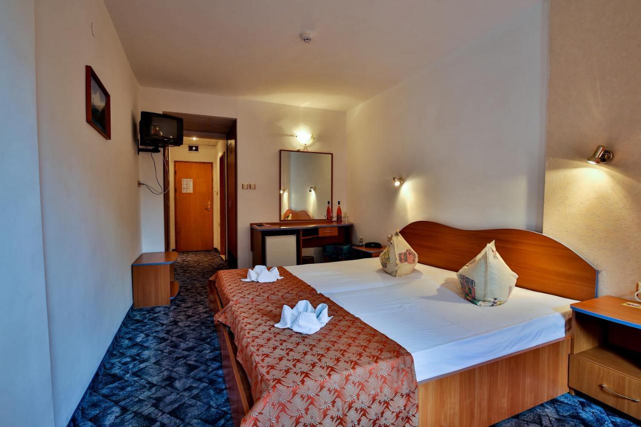 Kamchia Park Hotel Golden Sands Exteriör bild