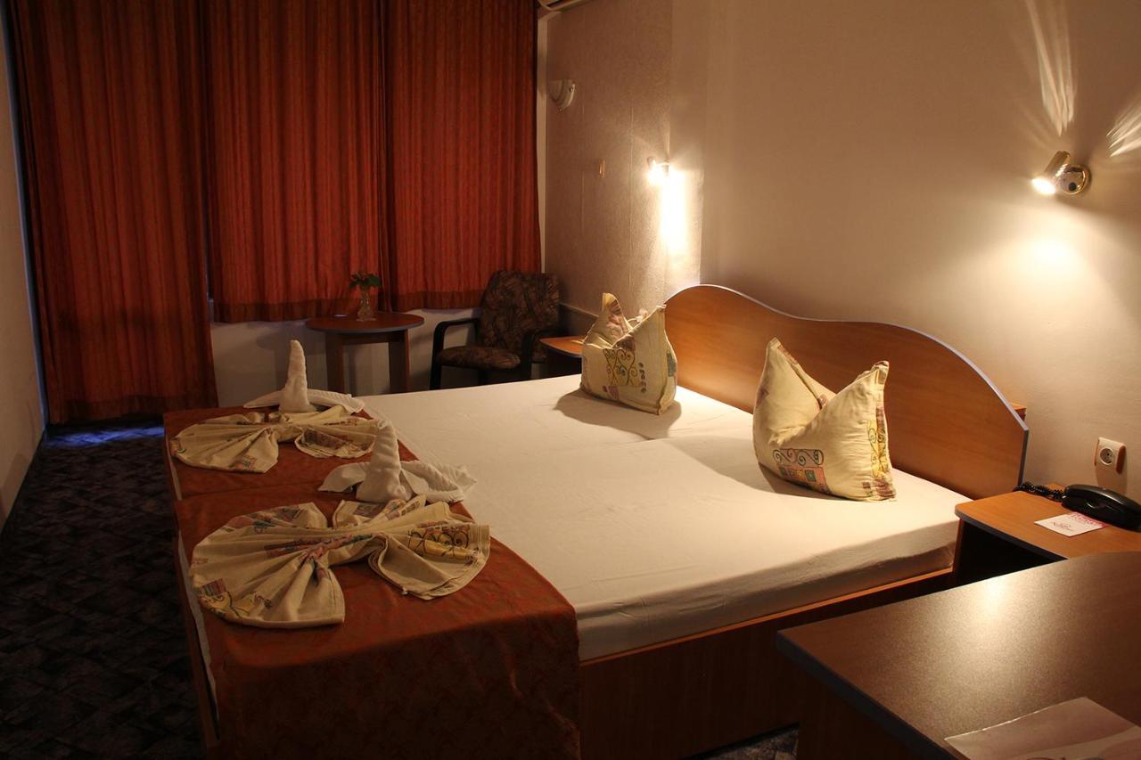 Kamchia Park Hotel Golden Sands Exteriör bild